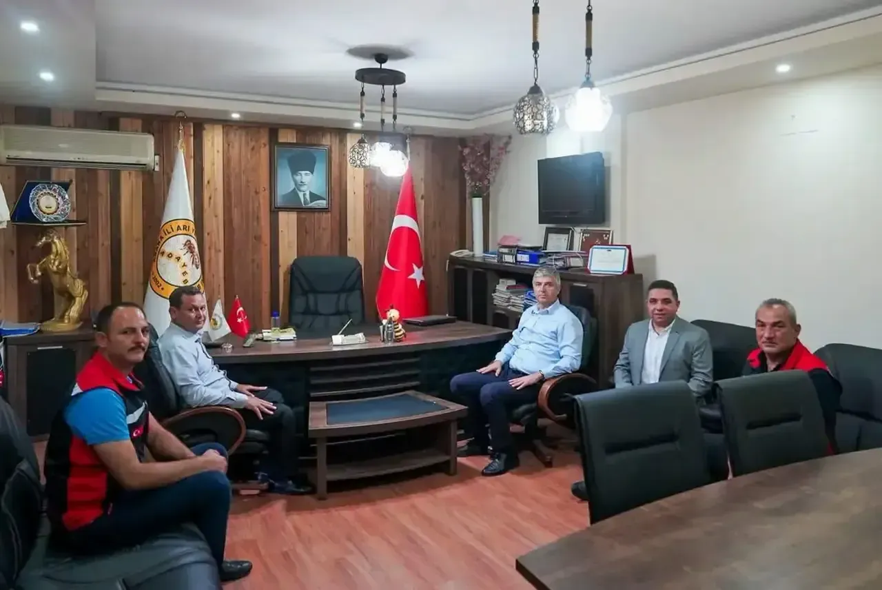 Adana Arıcılığında Yeni Dönem Sinyali: Üretim ve Kalite İçin İş Birliği
